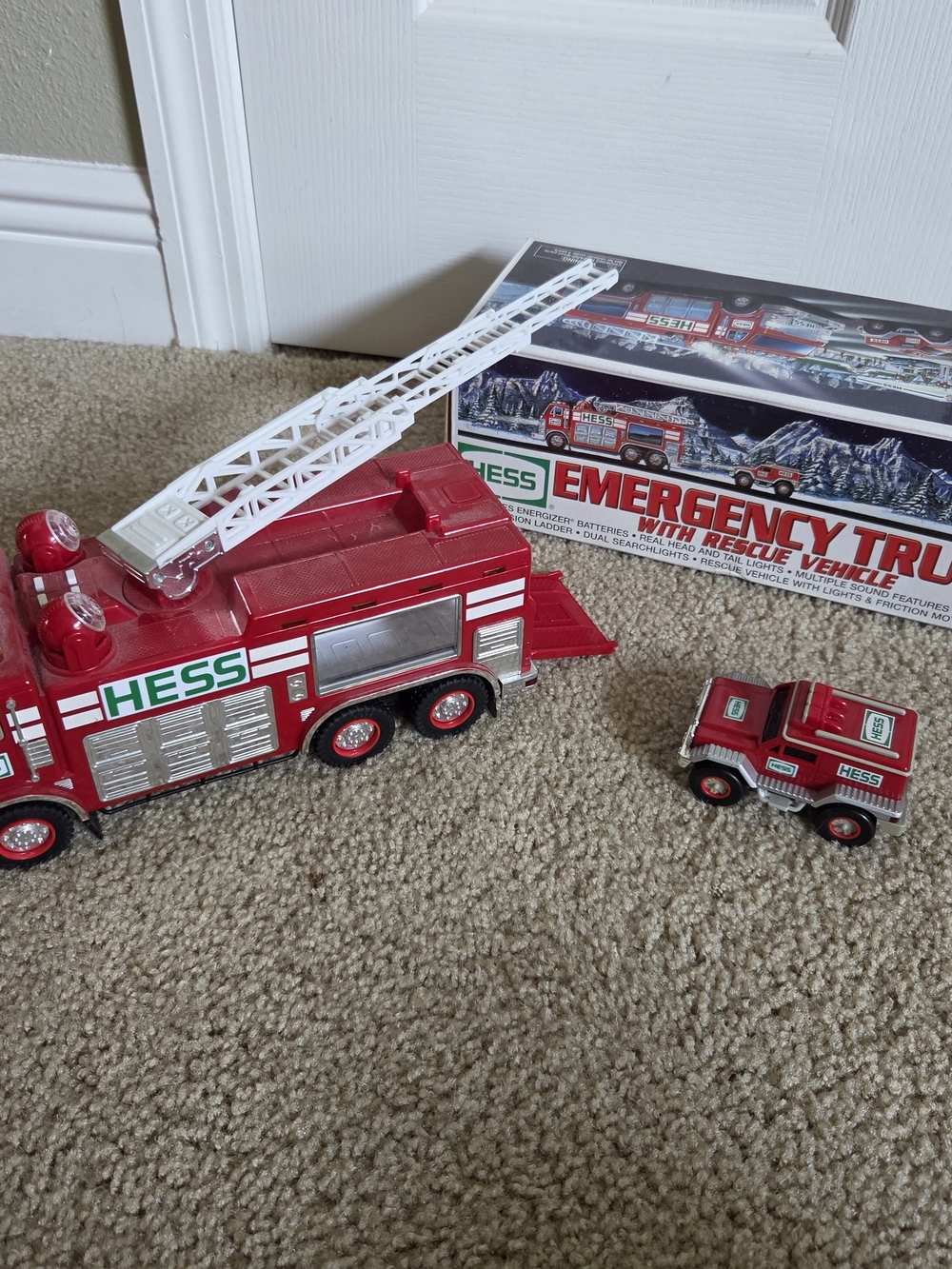 Hess Emergency Truck w/ Rescue Vehicle Toy Set Red/White Gas & Oil Theme 2005